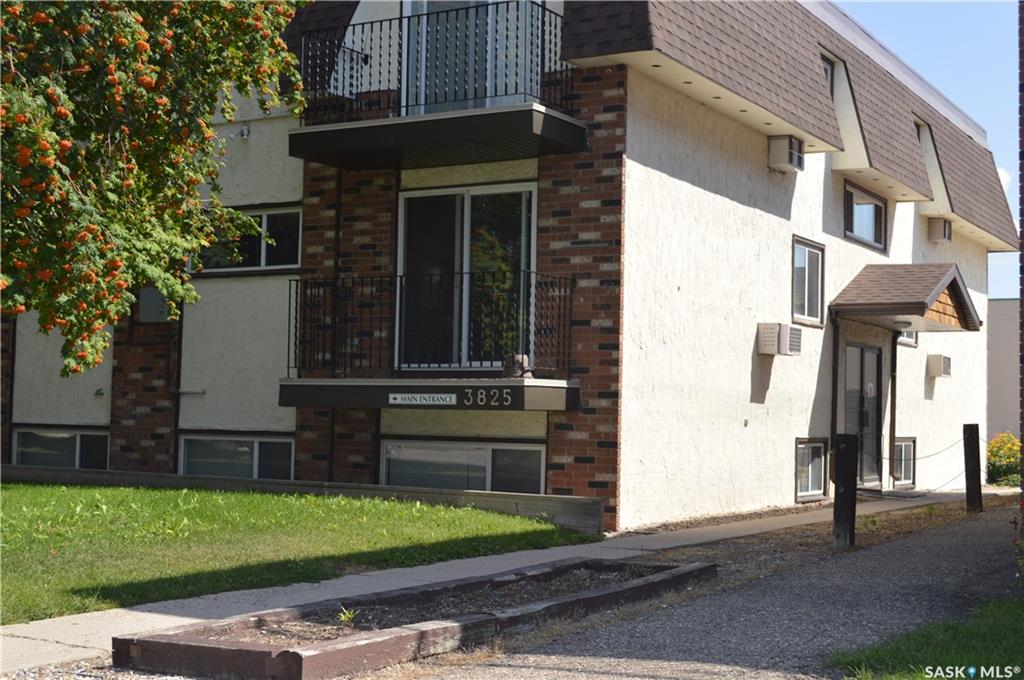 to 3825 1 Luther Place, Saskatoon